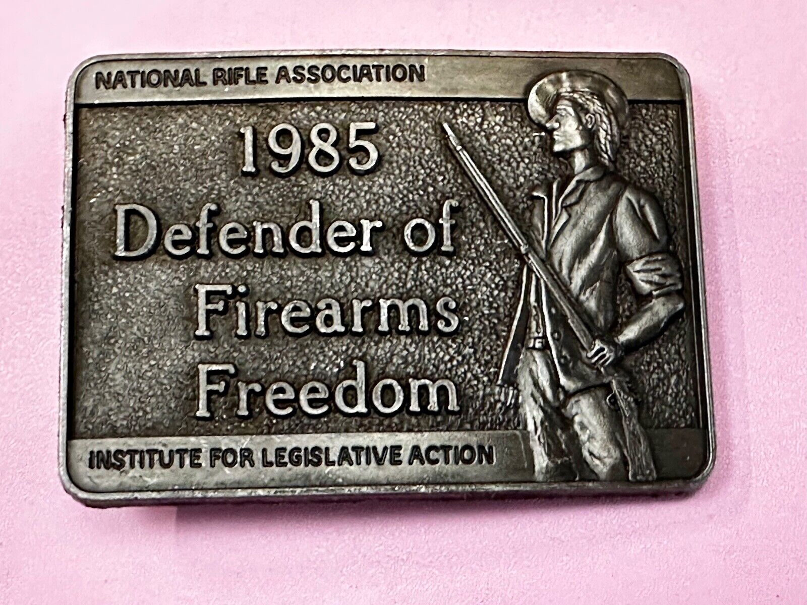 1985 Defender of Firearms Freedom Vintage NRA ILA NOS Gun Collector Belt Buckle