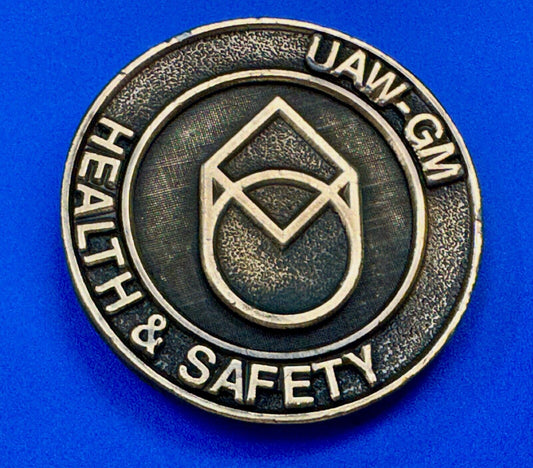 UAW-GM auto workers union round Health & Safety Award belt buckle