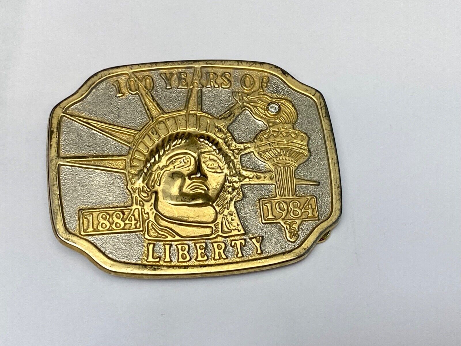 100 YEARS OF LADY LIBERTY -  1986 New York City commemorative belt buckle