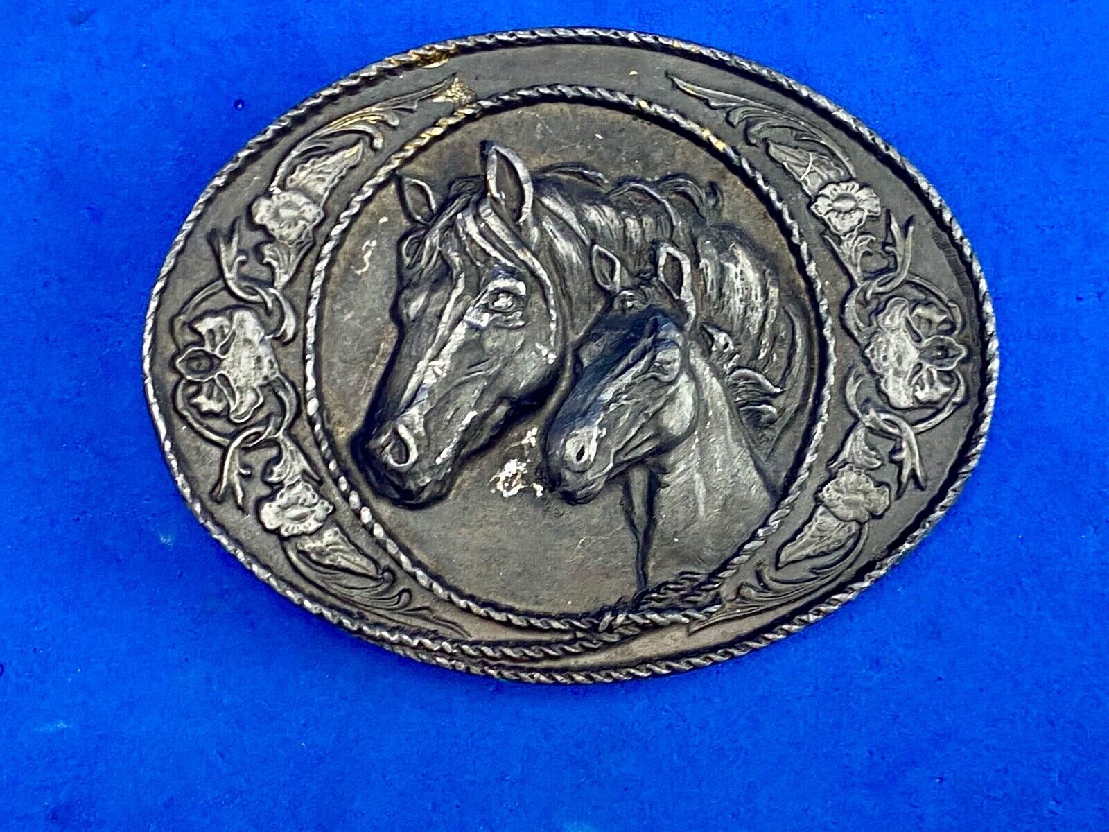 Two Horse Heads  Dark Silver Metal Western Belt Buckle - unknown makers mark