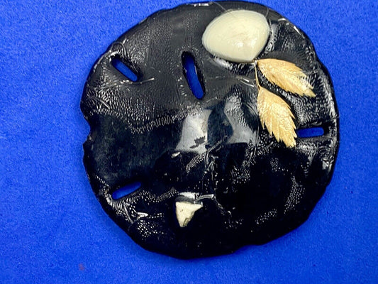 Artisan Black Sand Dollar Ocean Theme Shell belt buckle 