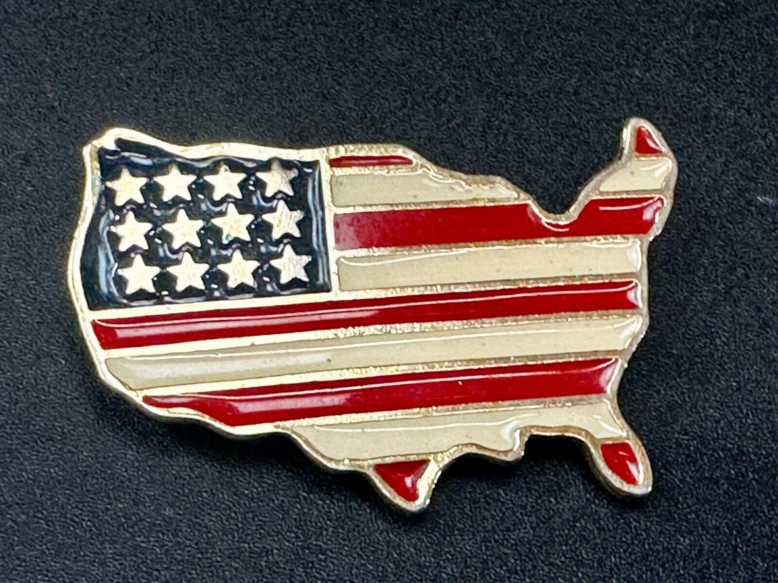 United States Map Cutout USA Country Vtg., Patriotic Brooch Pin Signed by Orion