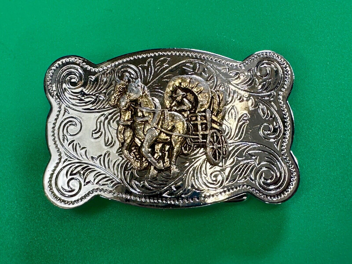 Vintage Horse Drawn Covered Wagon two tone belt buckle made in Japan