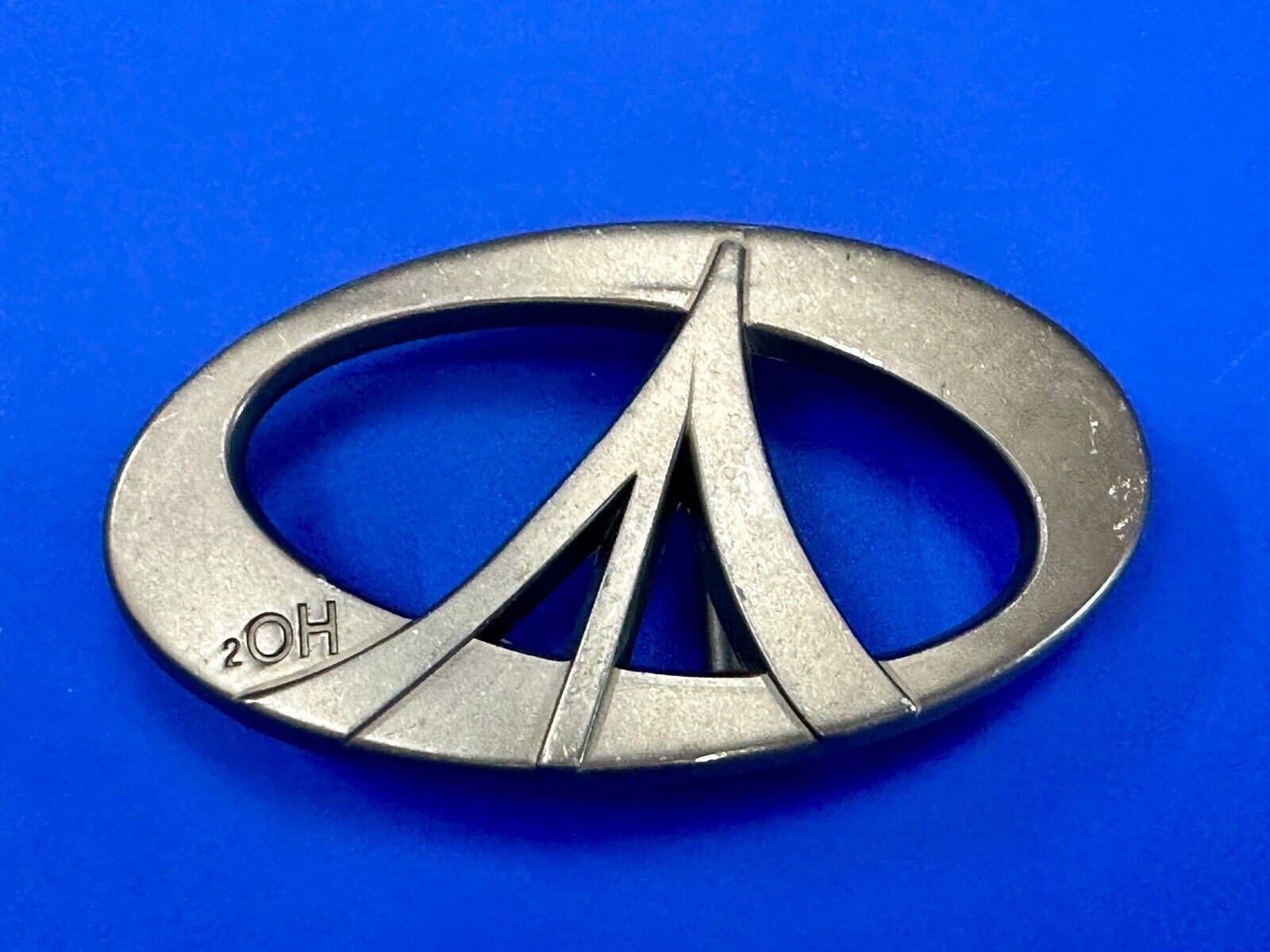 2OH Cutout gold color belt buckle   Peace love & Rock & Roll