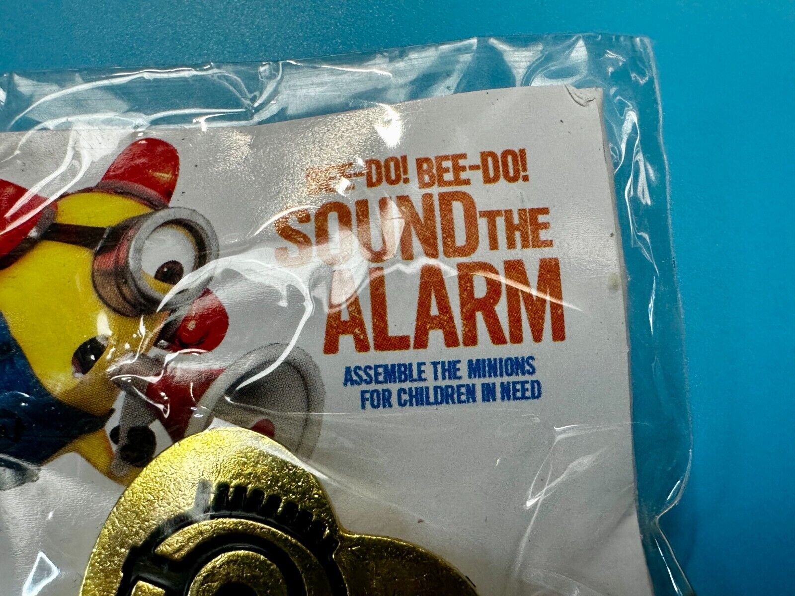 Bee-Do Despicable Me Minion Stuart Kevin Heart Pin by Variety Childrens Hospital