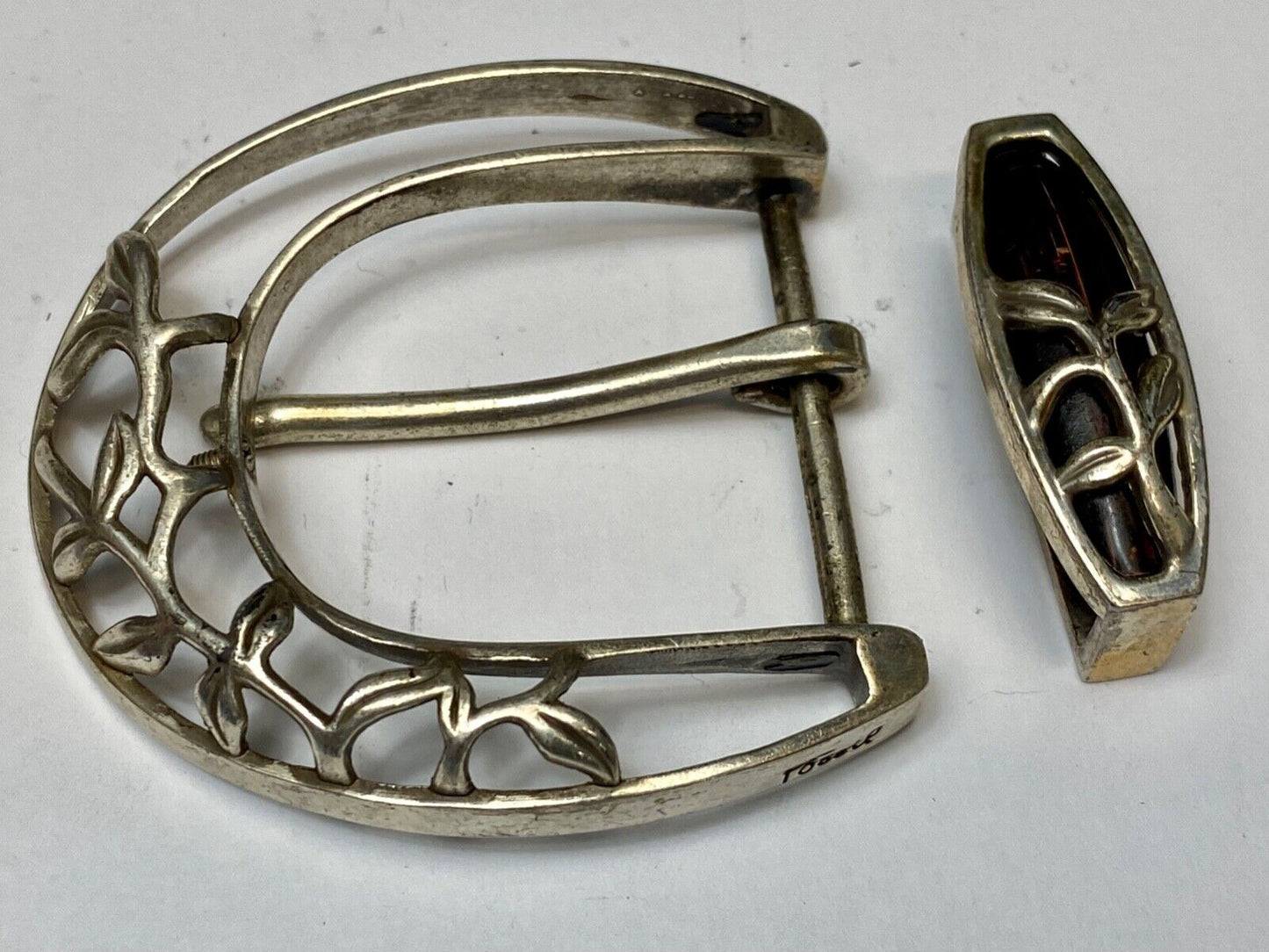 Two piece antique silver tone?  see through belt buckle