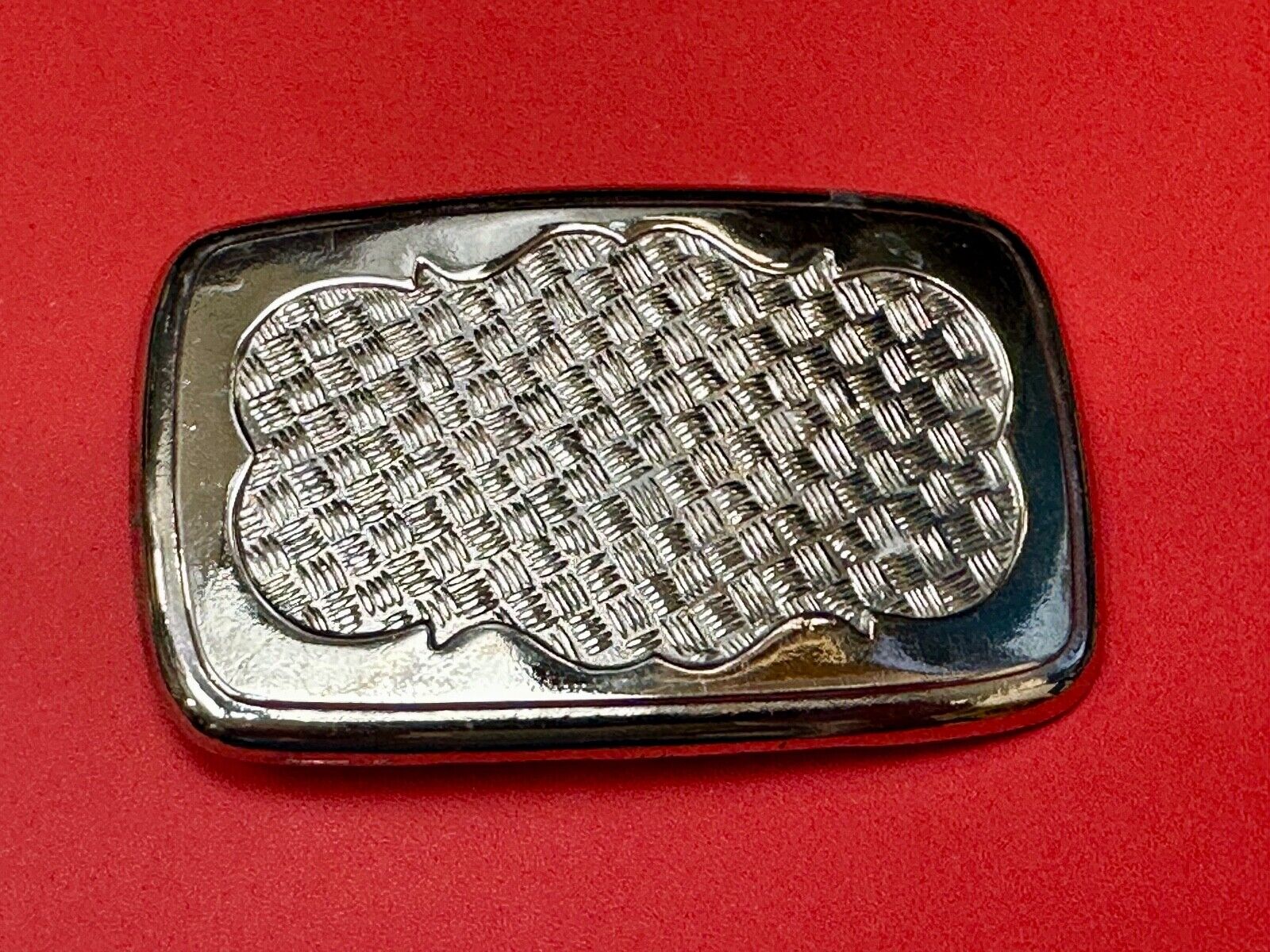 unique silver tone weave pattern western belt buckle