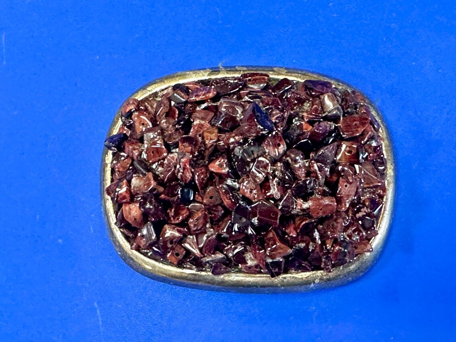 artisan chunky red stone burst on heavy belt buckle