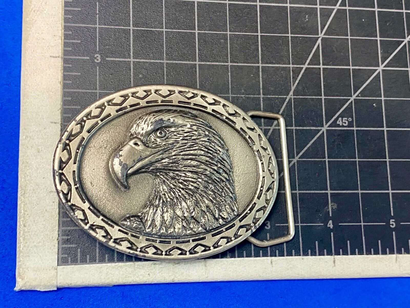 American Bald Eagle bust head with sharp beak Colorado silver star belt buckle