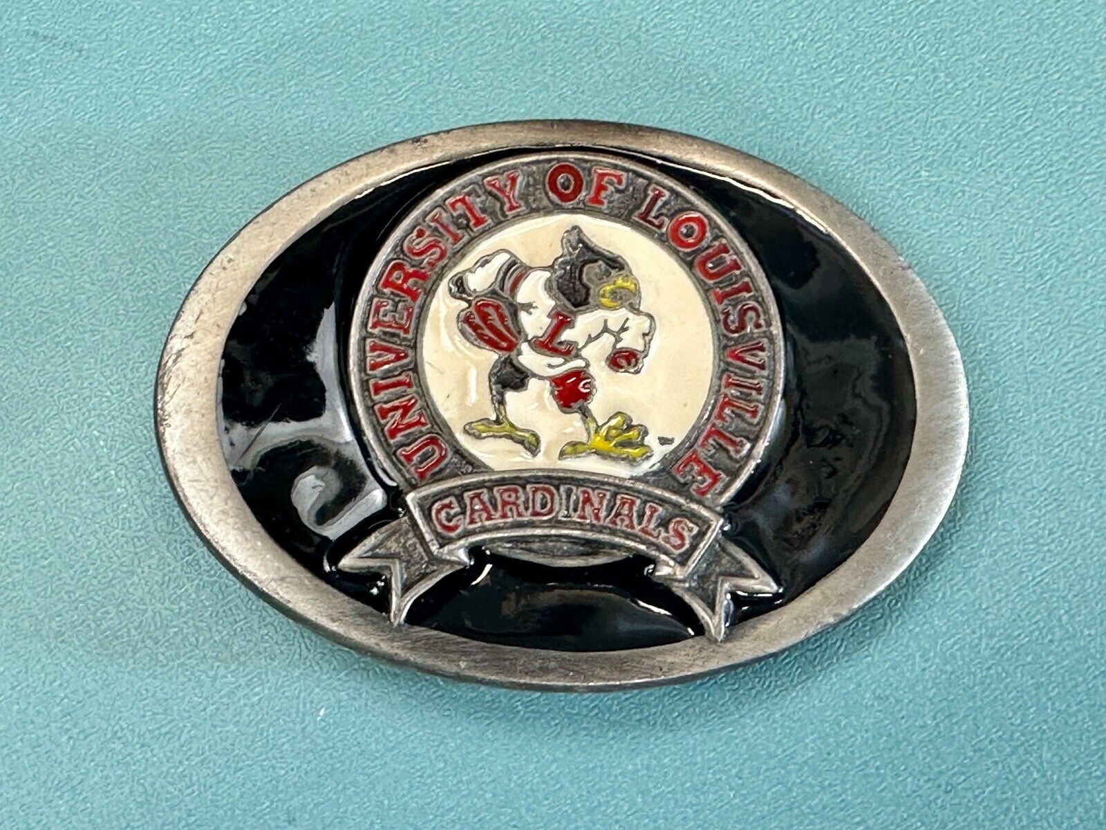 University of Louisville Cardinals Vintage 1992 Great American belt buckle Co.