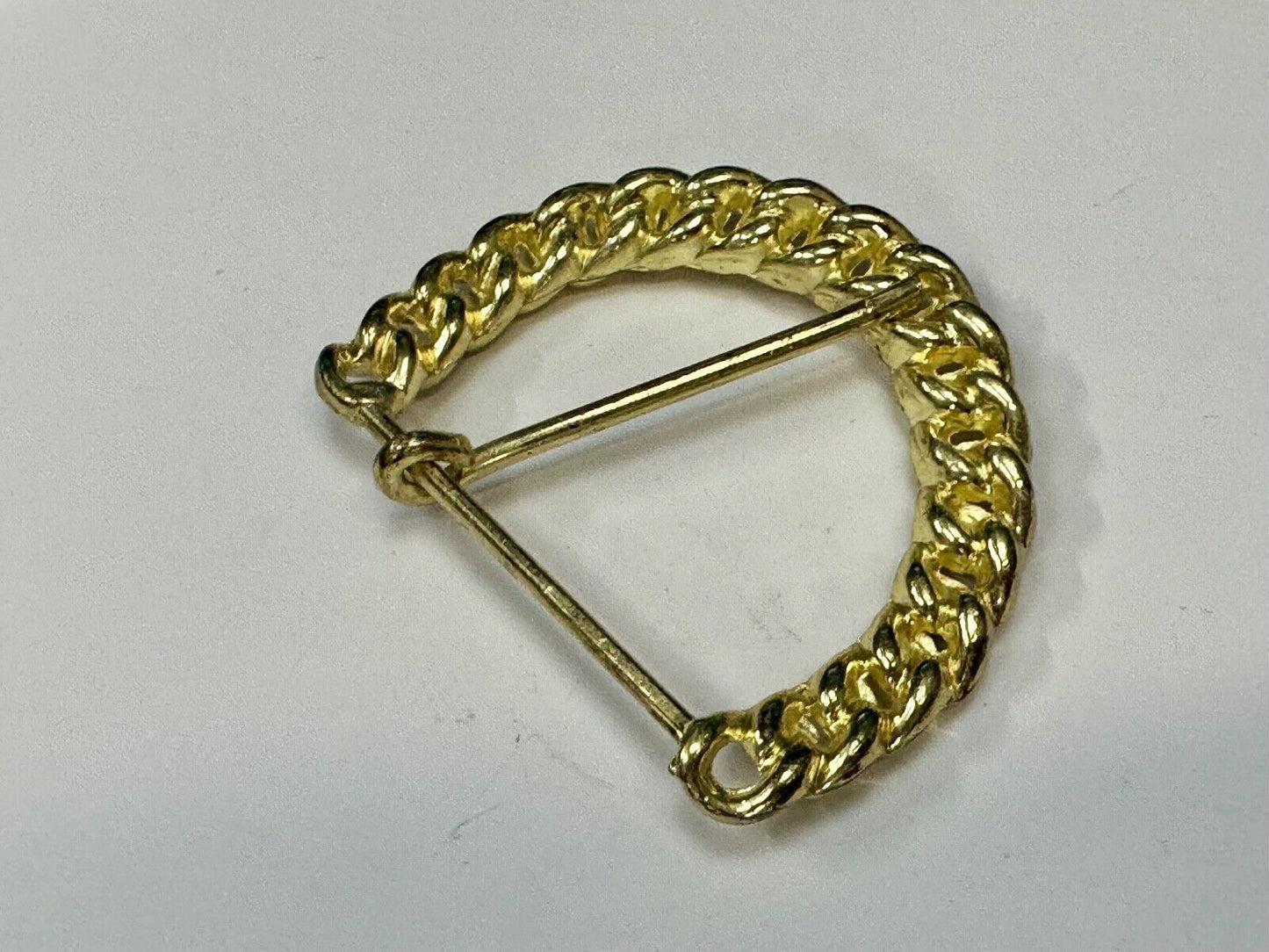 Vintage gold tone spiral or rope knot loop pattern replacement belt buckle