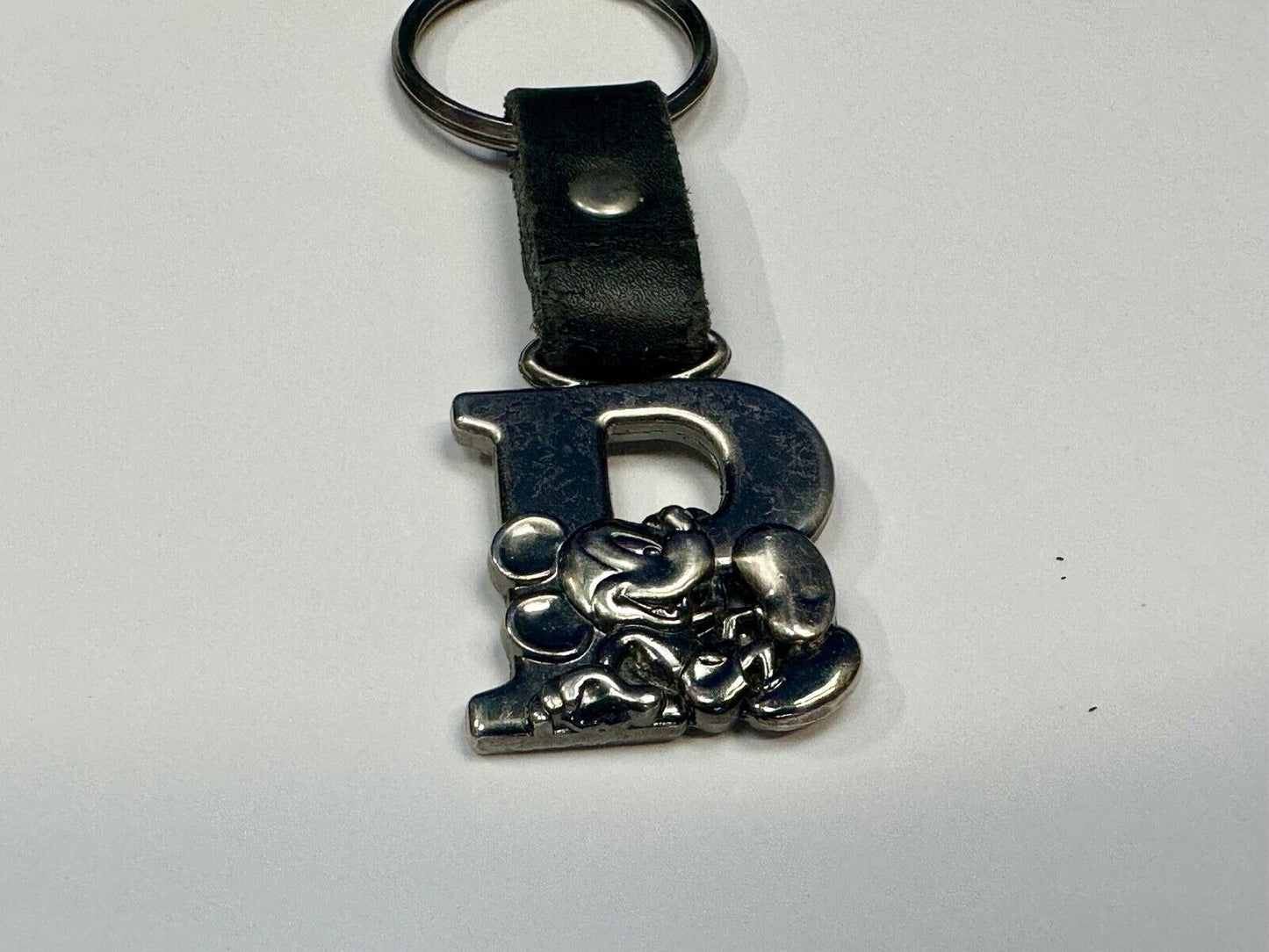 VINTAGE LETTER INITIAL P or B MICKEY MOUSE DISNEY KEYCHAIN LEATHER FOB