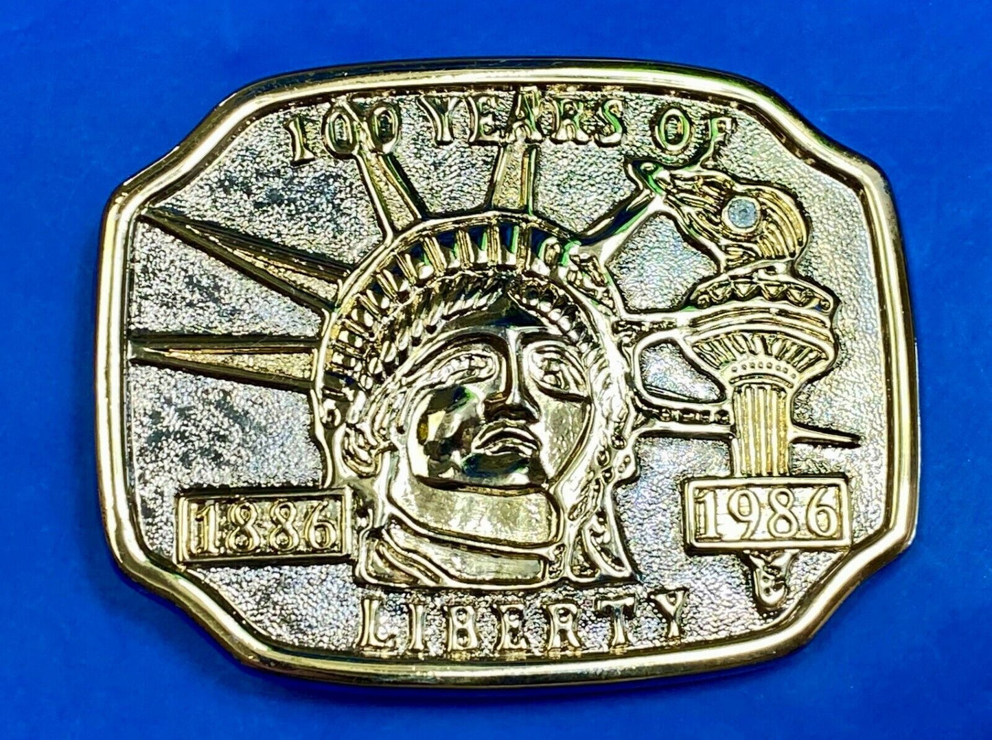 100 Years Of Liberty - Statue Usa Commemorative Gold & Silver Tone Belt Buckle