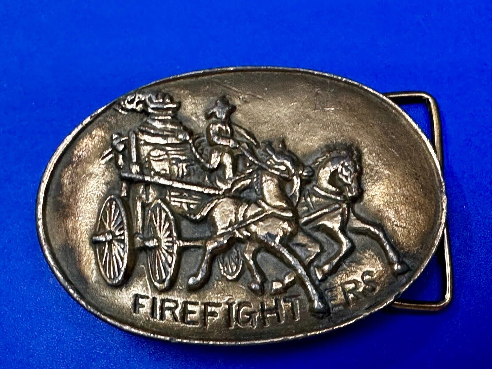 Antique Fire Fighters Fireman Horse Drawn Pumper Wagon Vintage Belt Buckle