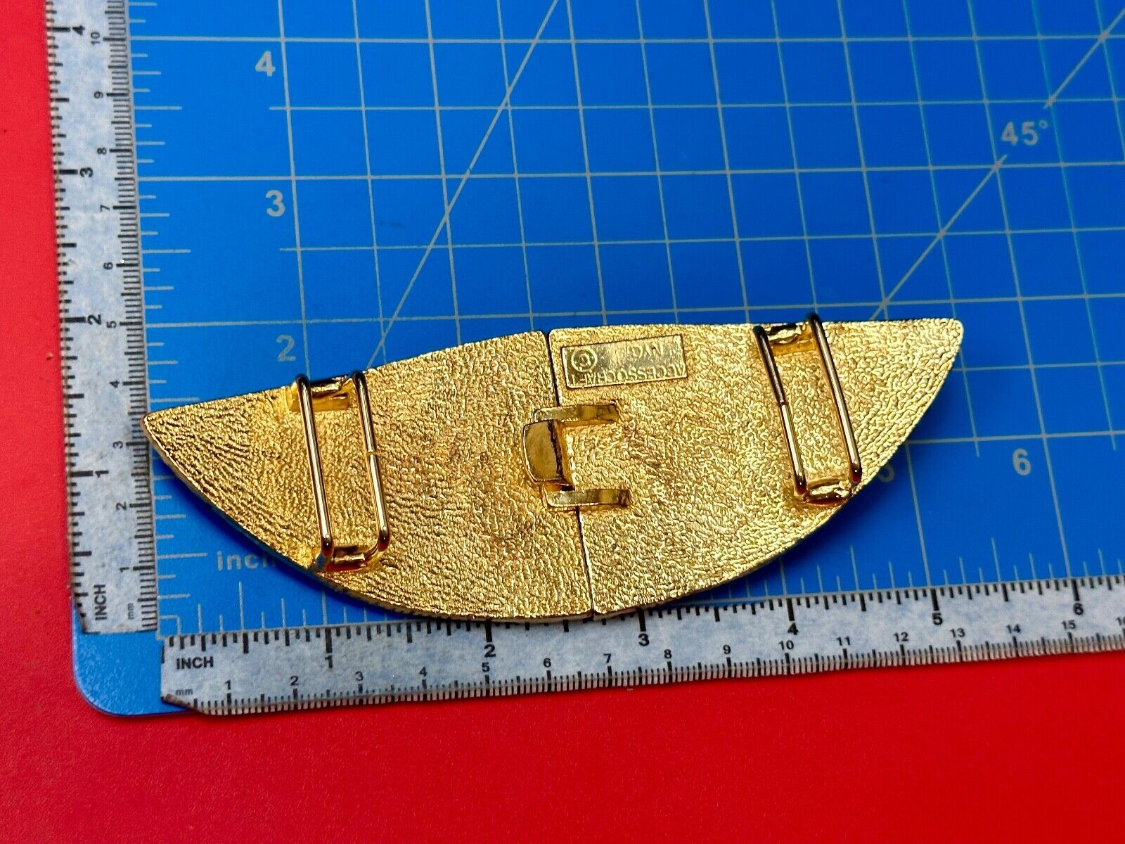 Two piece Leaf Theme Interlocking gold color belt buckle by Accessocraft NYC