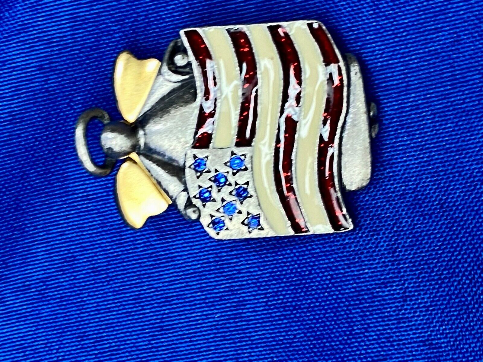 AJMC Signed Angel Holding Patriotic USA Flag Heart Brooch Pin