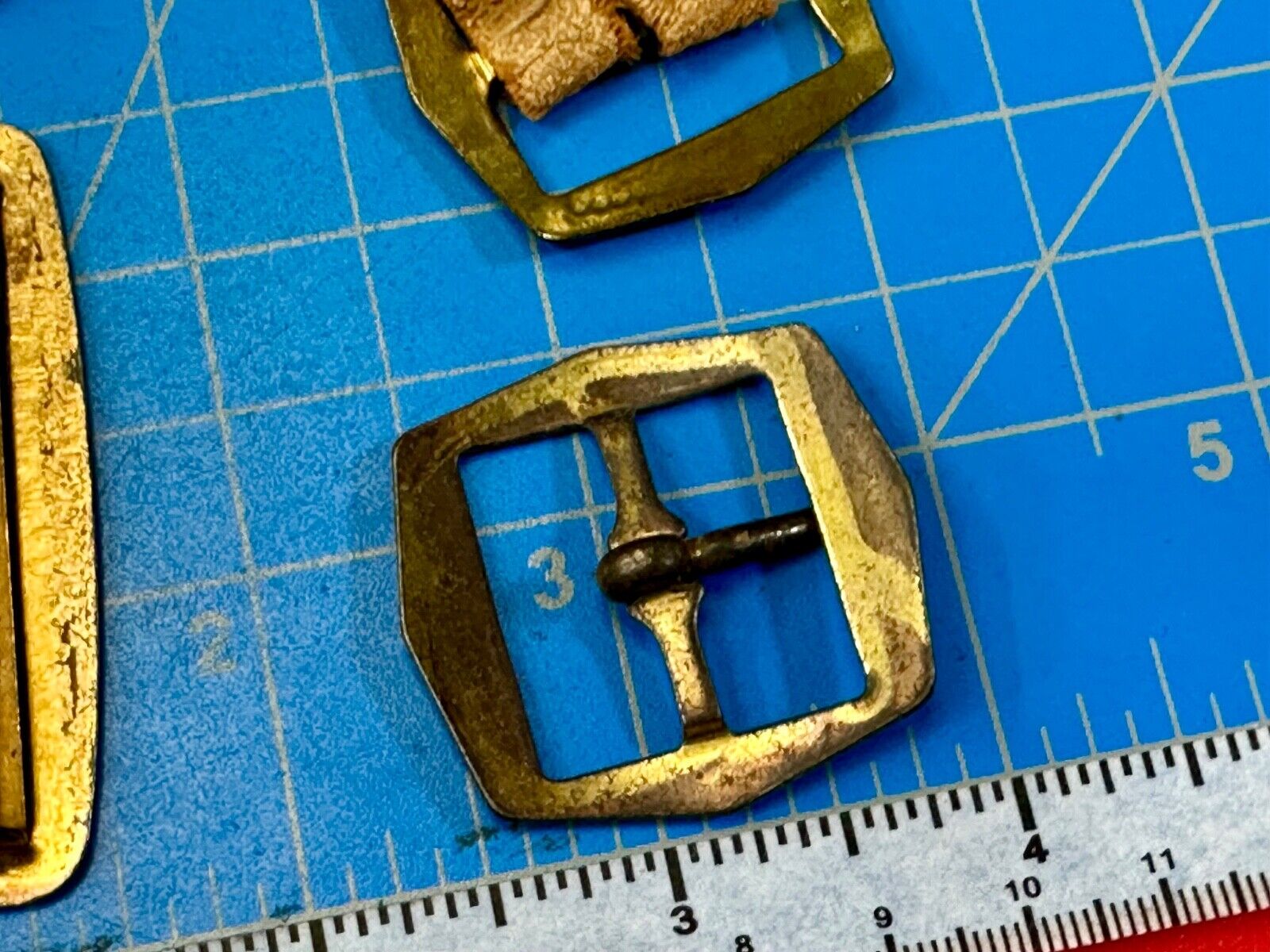 4 pc lot of antique SMALL belt buckle's