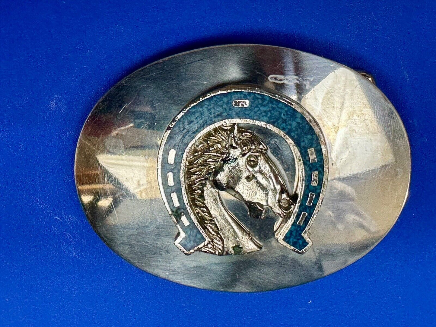 Vintage horse head bust in turquoise chip horseshoe on western belt buckle