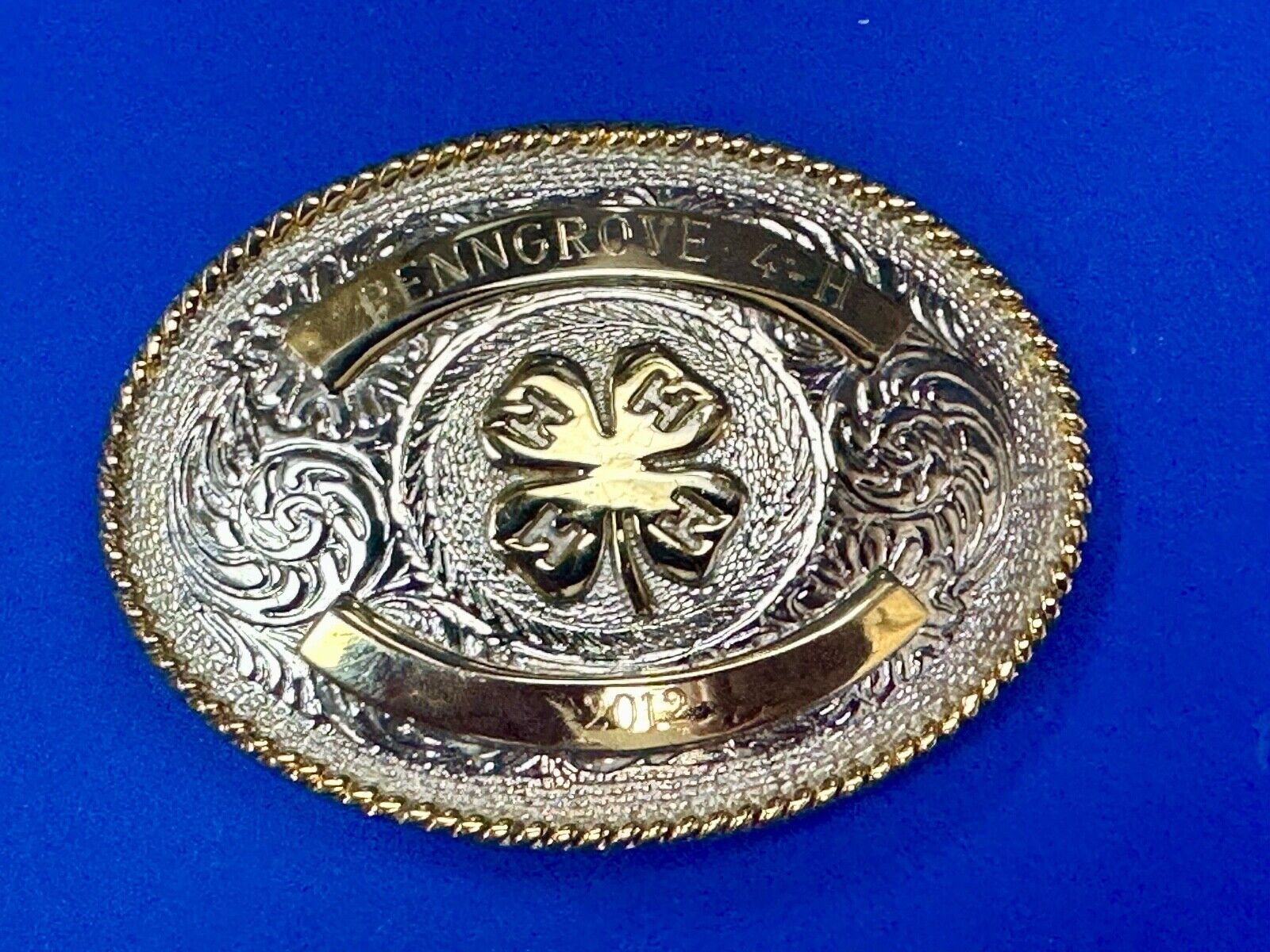 4h emblem logo  Engraved trophy style 2012 western two tone belt buckle