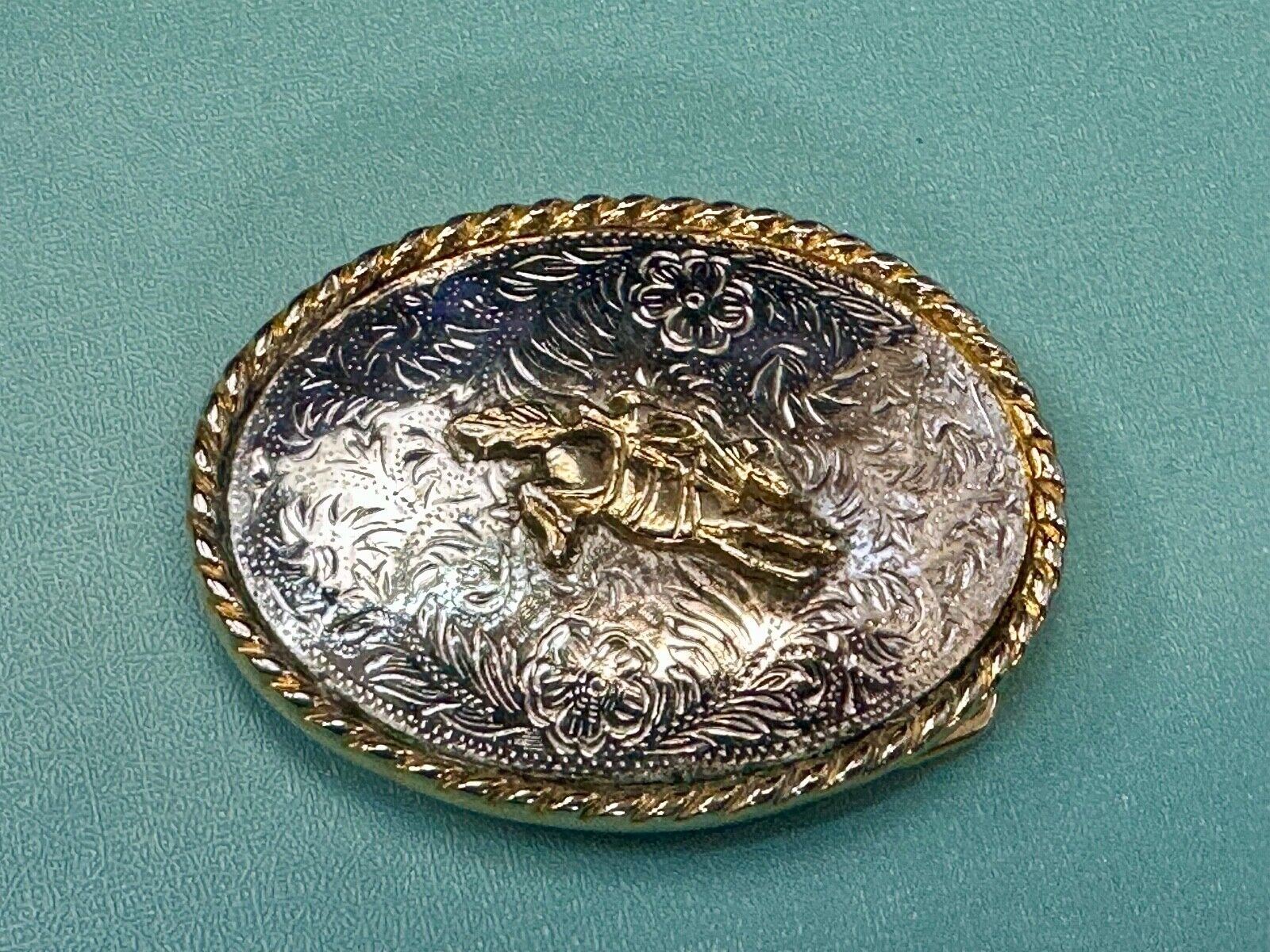 Vintage Ivan Cowboy Saddle Bronc western rodeo bull rider belt buckle