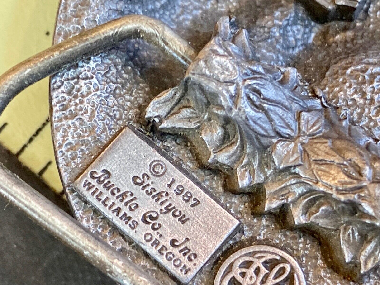 Vintage 1987 Western Eagle Flying High Hunting Wings Wide Belt Buckle Siskiyou 
