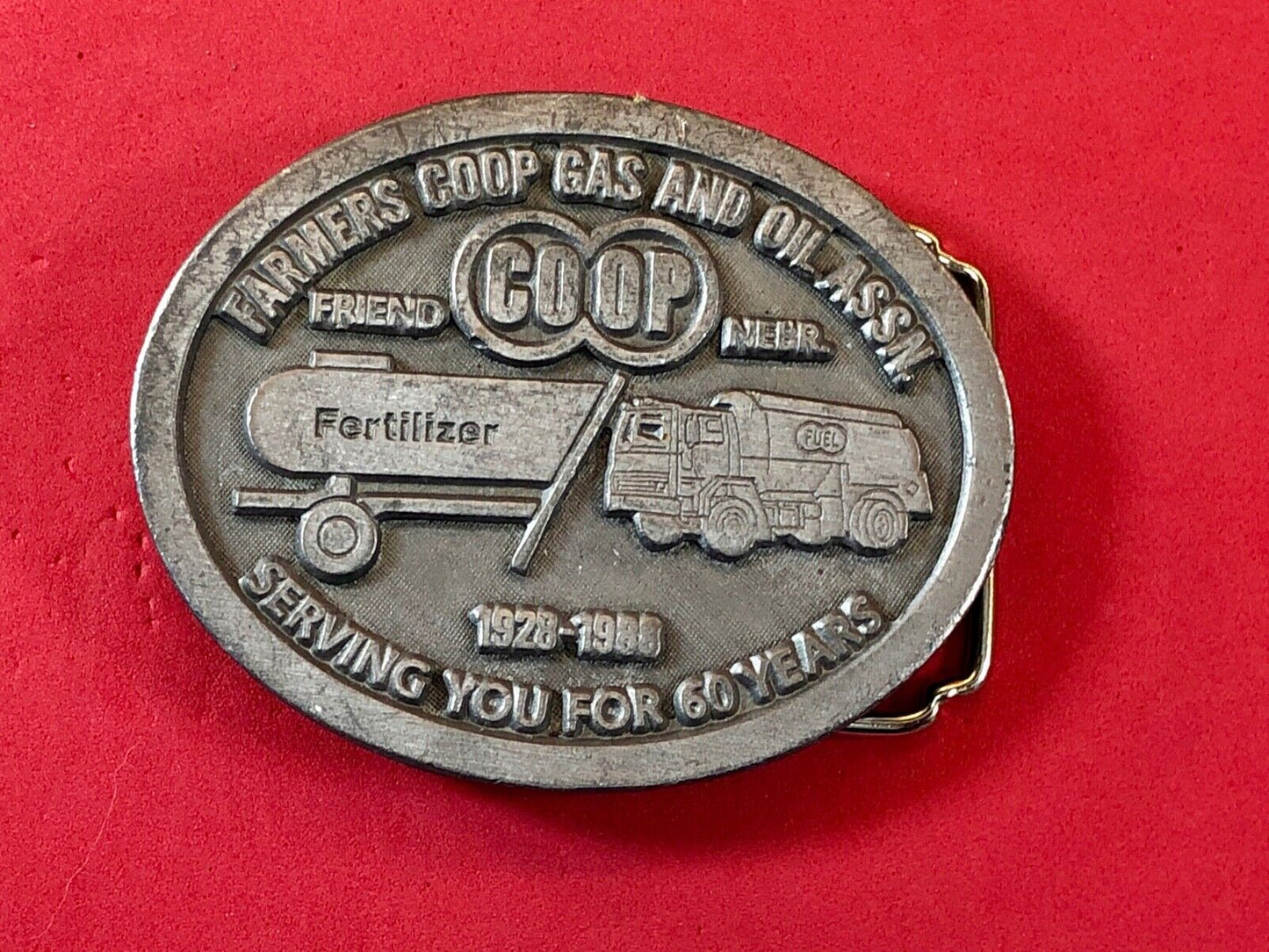  VINTAGE 1980's  **FARMERS COOP GAS & OIL ASSN. 60 YEARS** OILFIELD BUCKLE