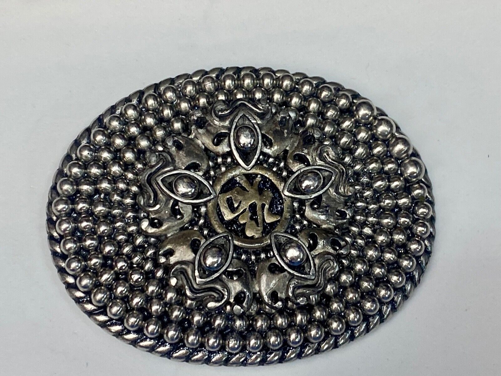 Unique Textured Silver Tone Metal Western Oval Belt Buckle 