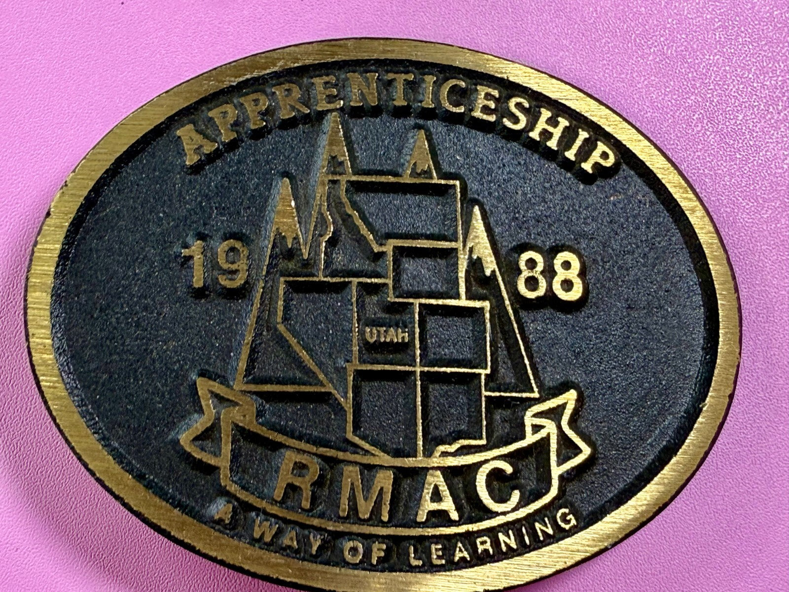 APPRENTICESHIP RMAC A WAY OF LEARNING UTAH Vintage 1988 Belt Buckle