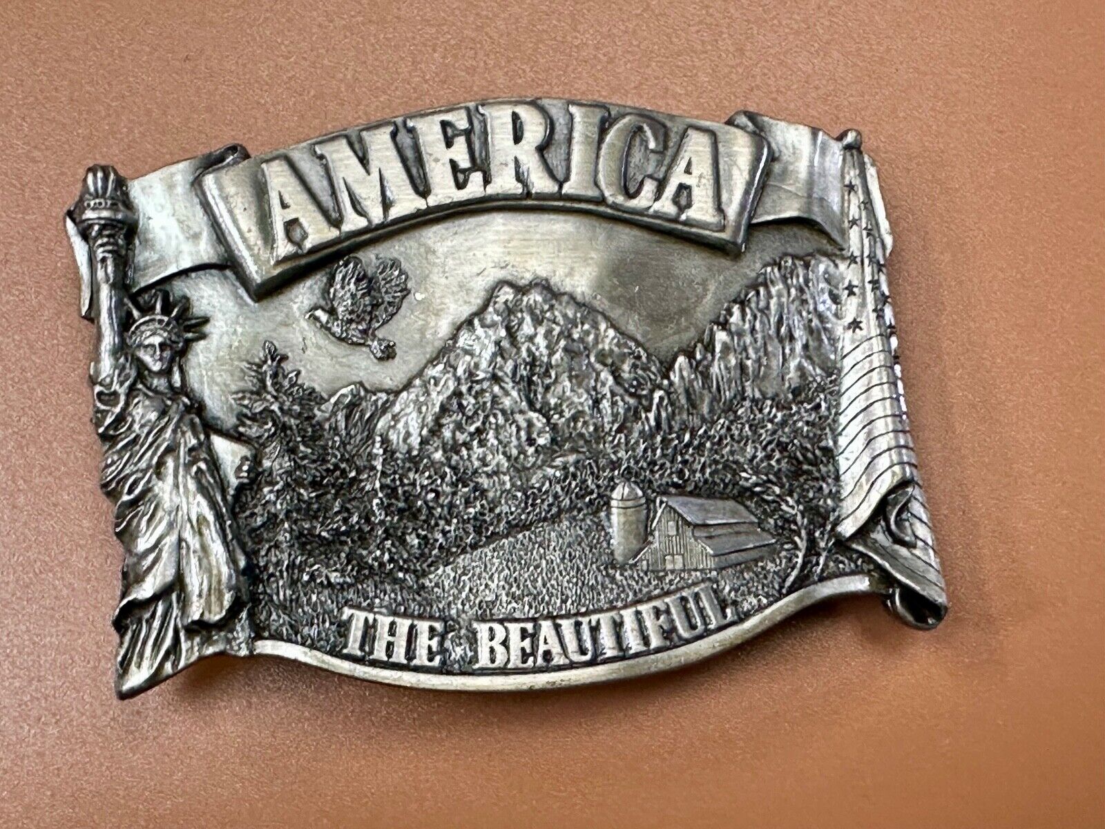 America the beautiful Patriotic United States Vintage 1983 Bergamot belt buckle