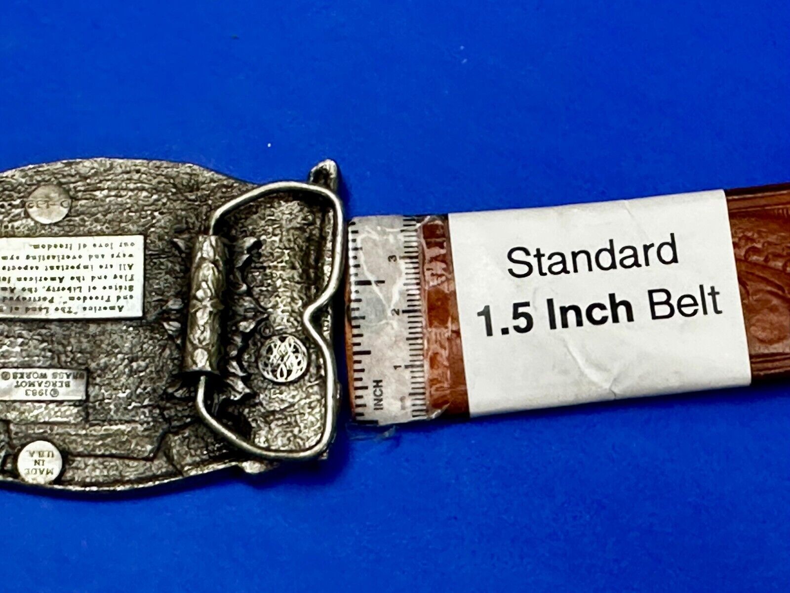 America The Beautiful USA Majestic Scenery -  1983 Bergamot Belt Buckle -O-L38