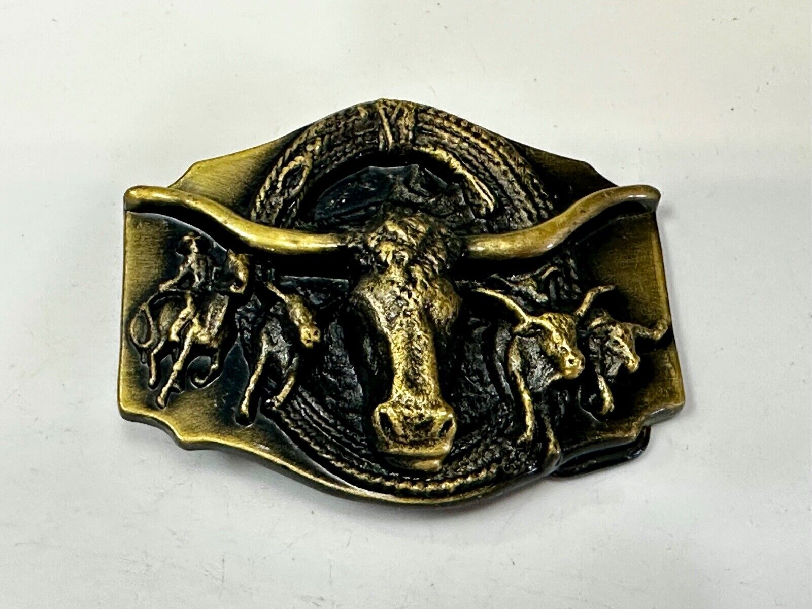Vintage Long Horn Roping Horseback Rodeo Cowboy and Raised 3D Head Belt Buckle