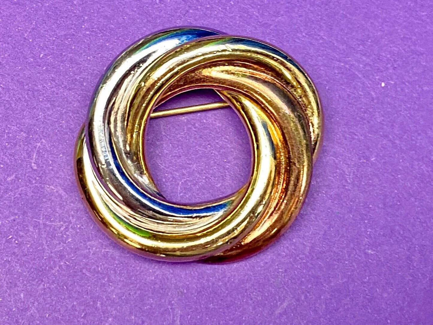 1.5" round gold tone multi layered Brooch Pin - Signed AK Anne Klein