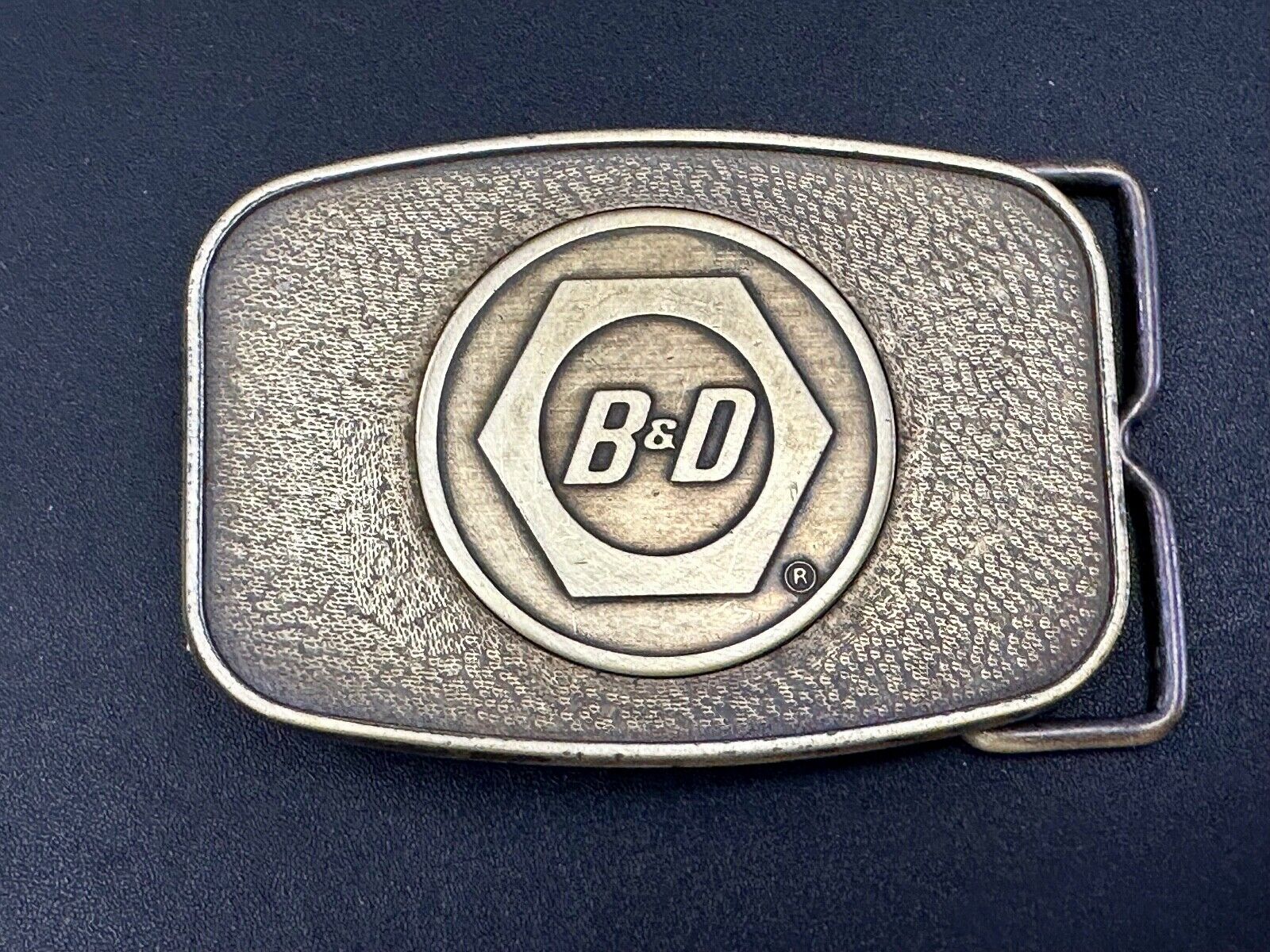 Vintage B&D Company  belt buckle - Nut Logo Embalm  Construction equipment?