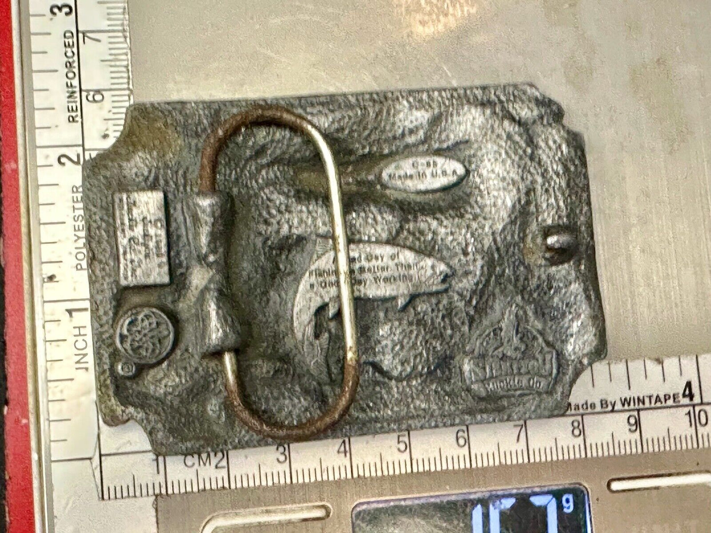 A bad day fishing is Better than a good day of working Vtg. Siskiyou Belt Buckle