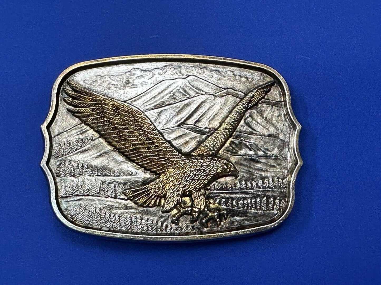 Patriotic American Eagle Hunting Diving Flying over USA Mountainside belt buckle