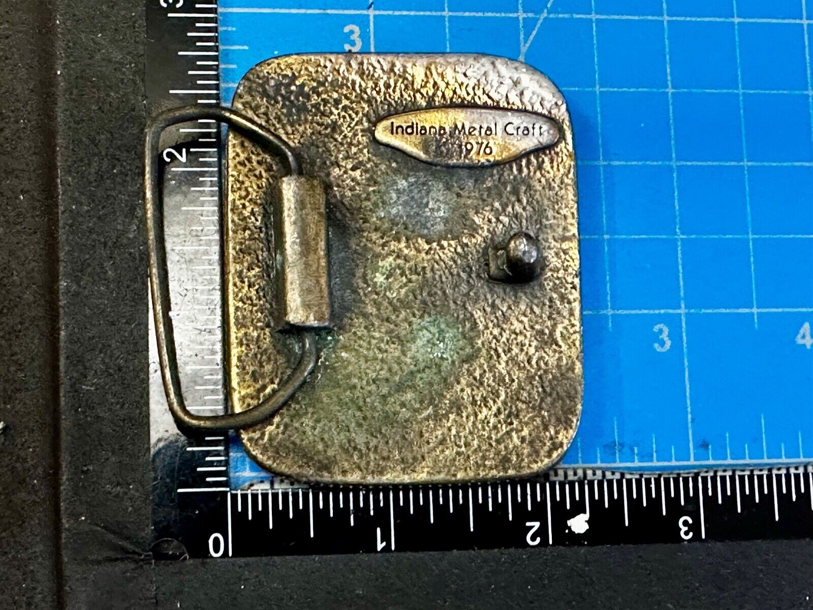 Bass Sport Fishing Vintage 1976 Indiana Metal Craft Belt Buckle