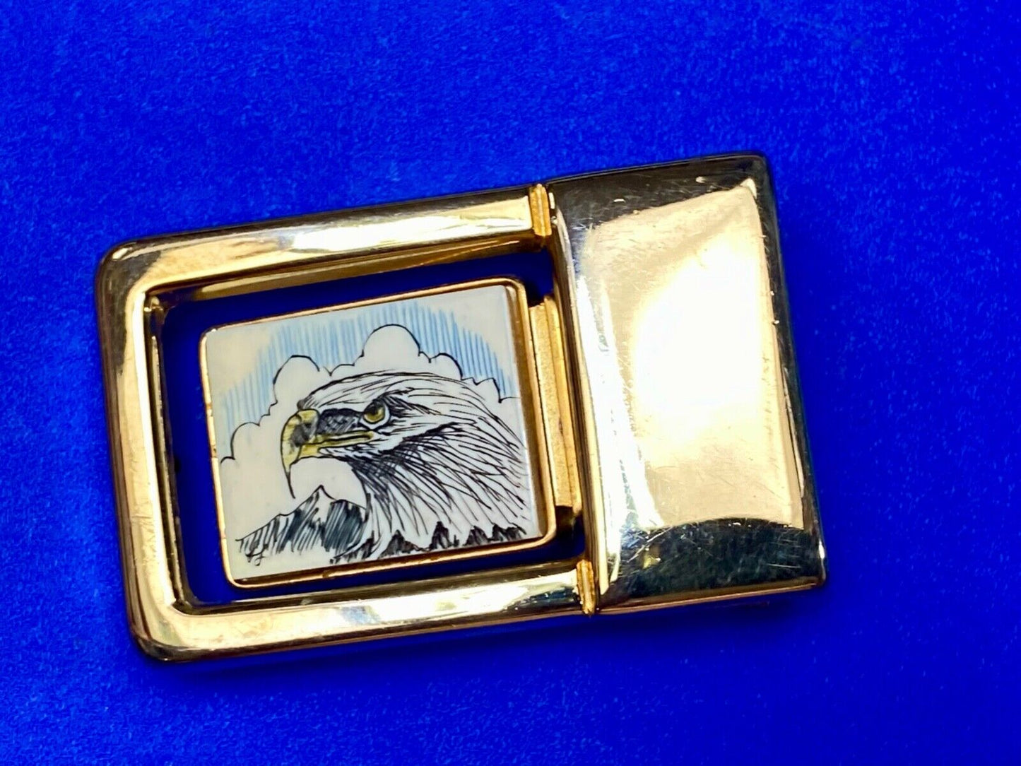 Patriotic American bald Eagle head on small brass or gold color belt buckle