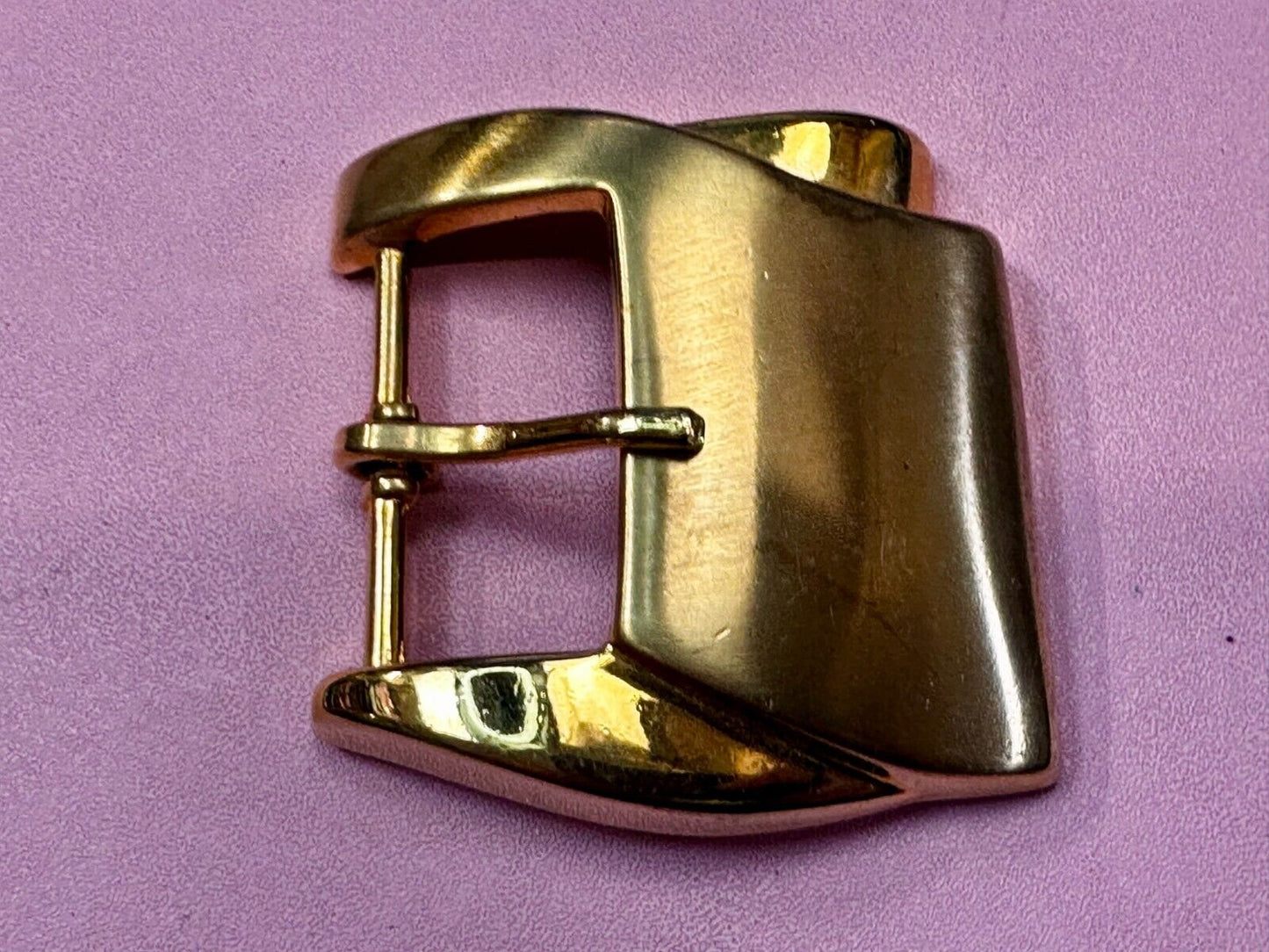 Unique Shaped Raised Gold Color Replacement Belt Buckle