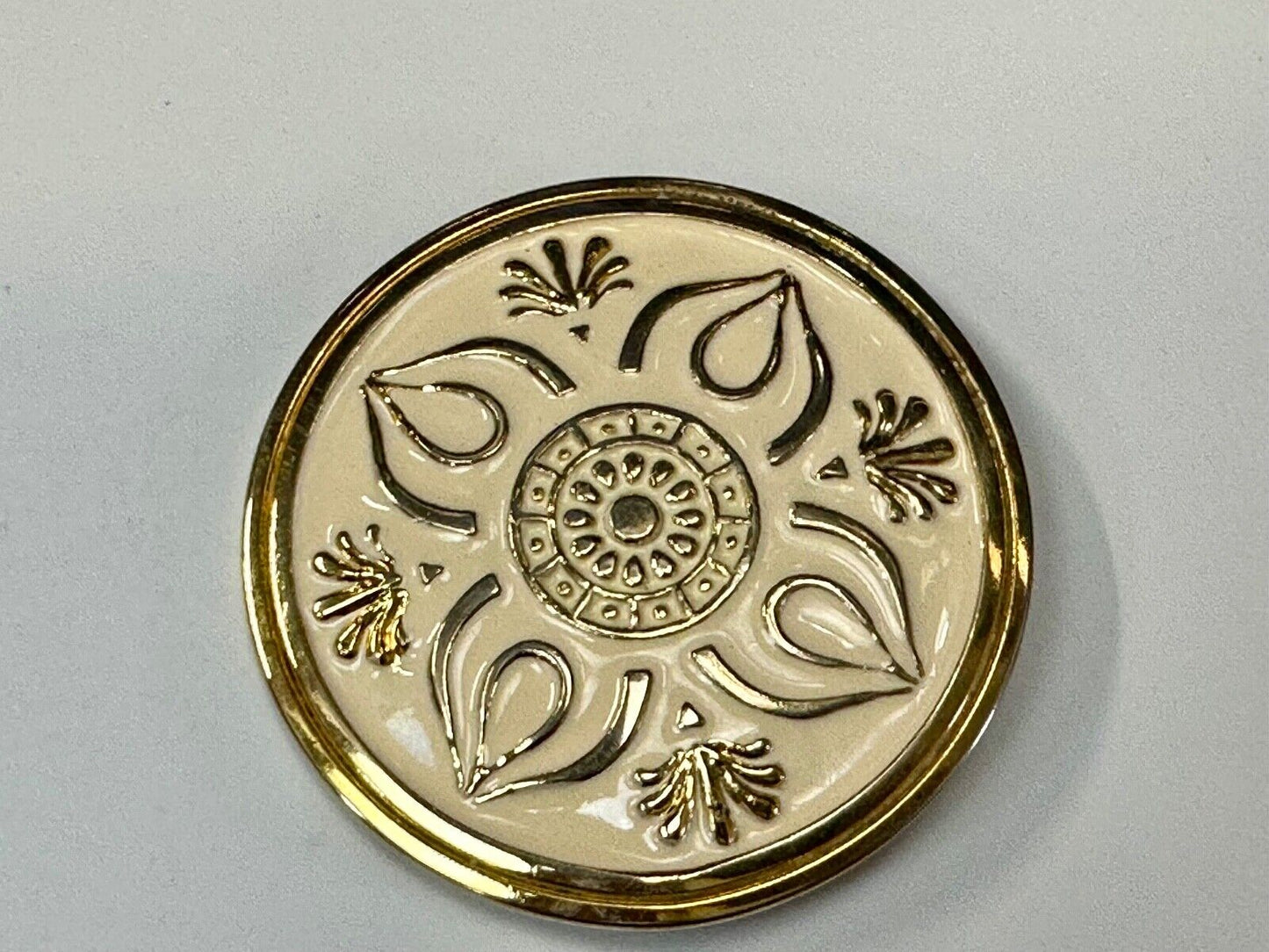 Vintage Gold tone Round Motion East belt buckle / Scarf Slide