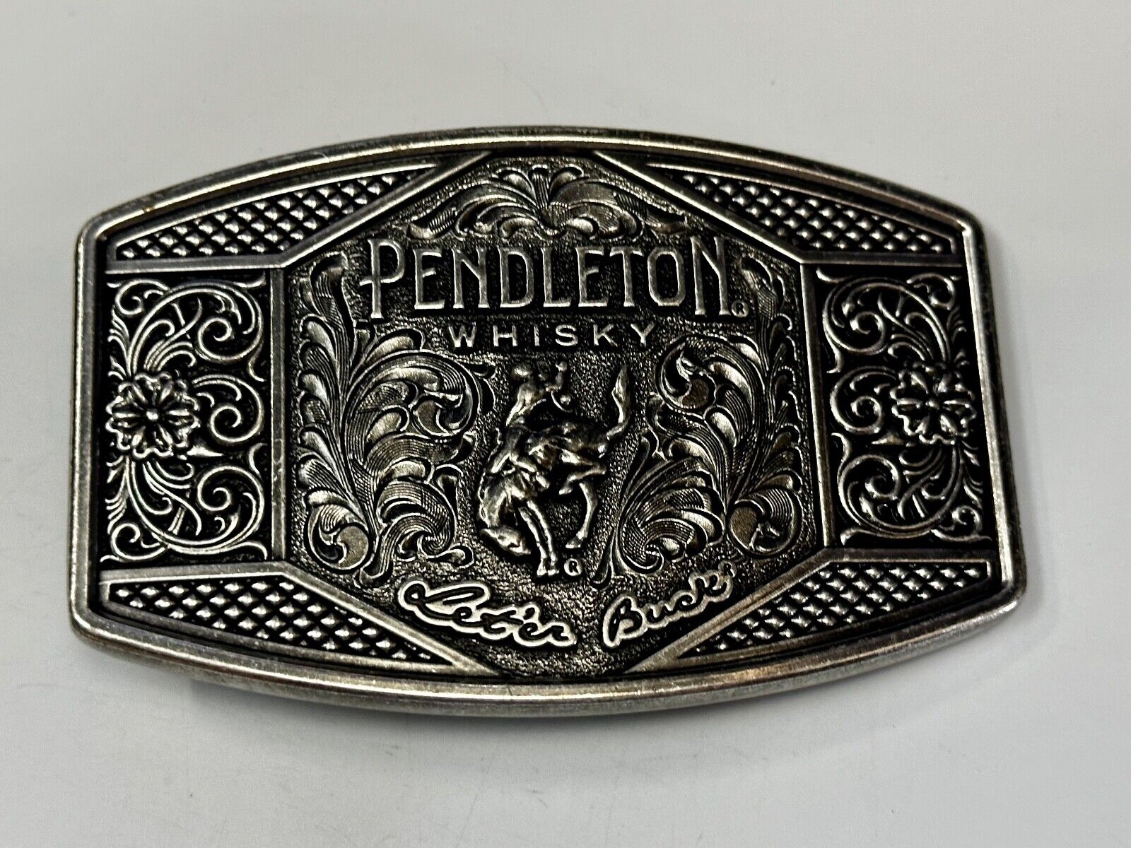 2022 Pendleton Whisky Let'er Buck Montana Silversmith Rodeo Cowboys Belt Buckle