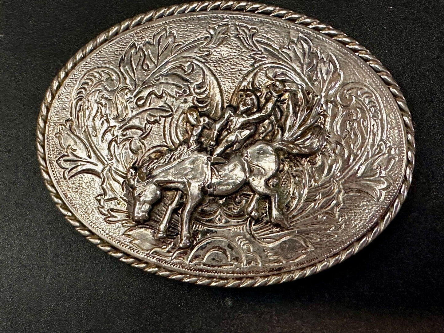 Taming the Wild Western Horse Vintage silver tone oval Belt Buckle 