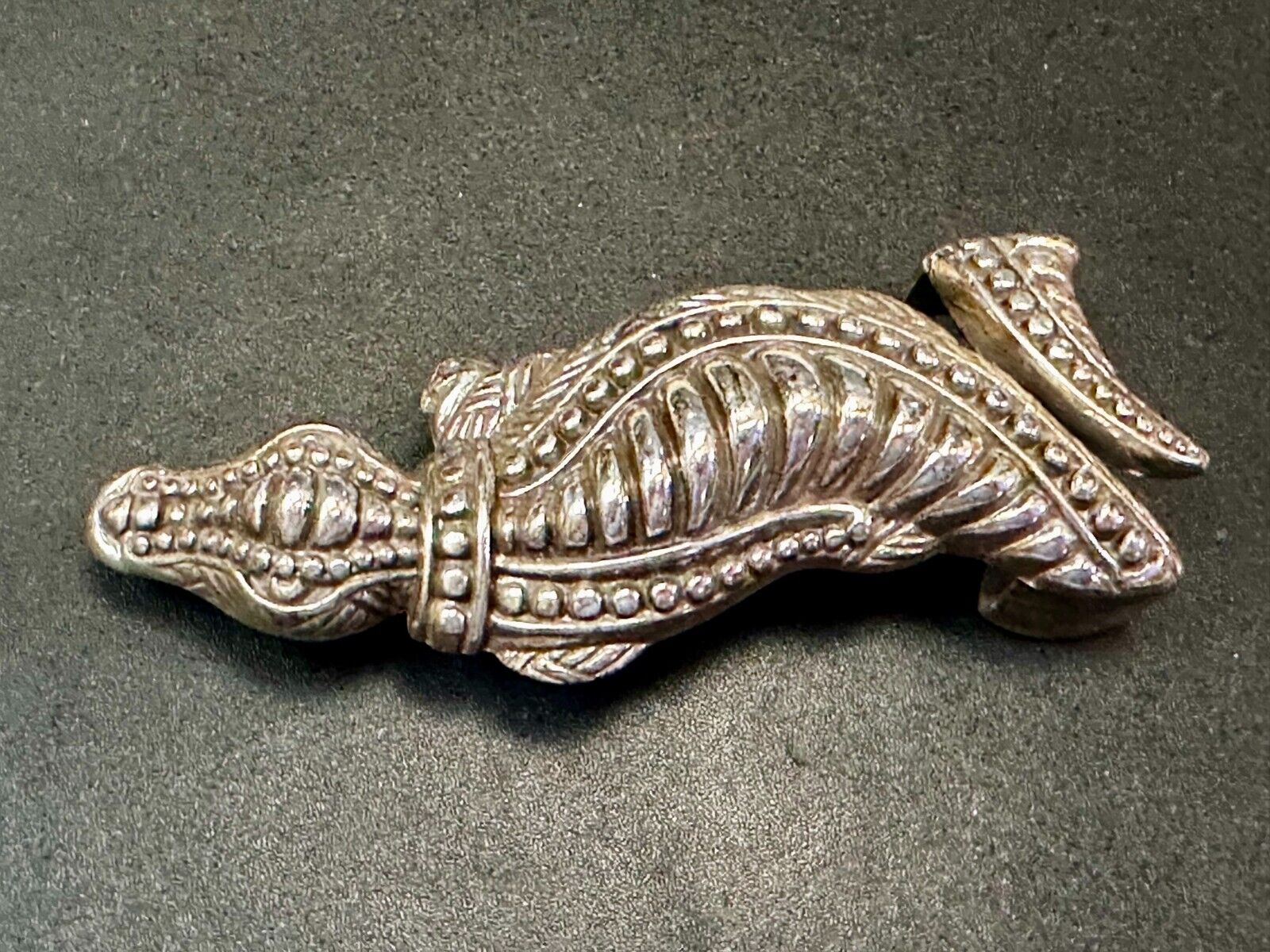 Alligator Crocodile Figural Silver Tone Vintage 1995 Belt Buckle
