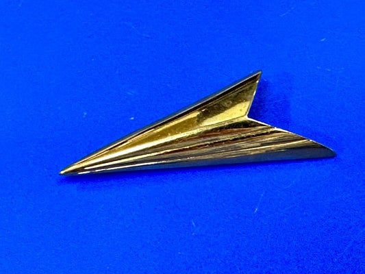 Art Deco Style 3" wide Arrow Napier signed vintage gold tone brooch pin