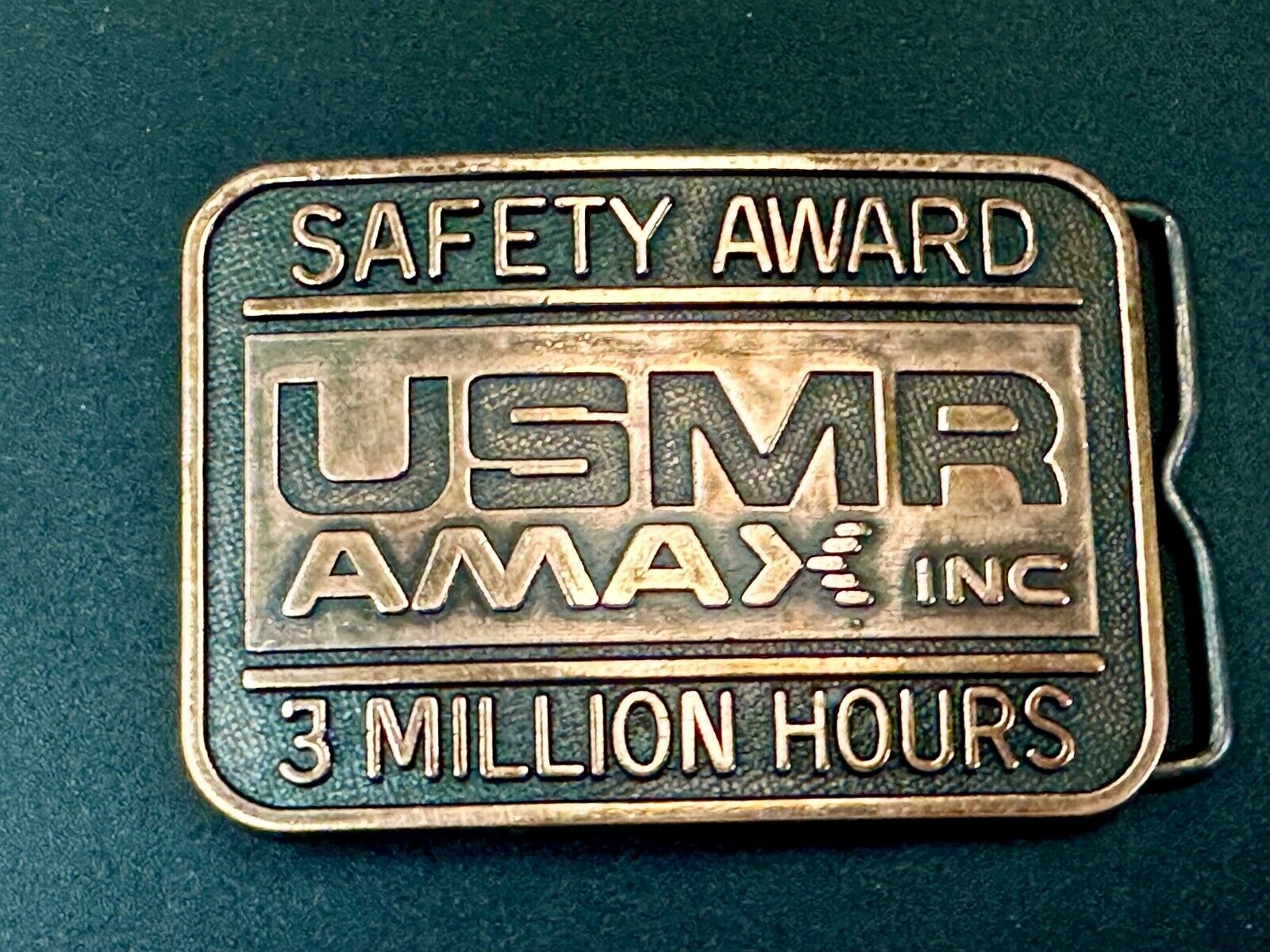 USMR AMAX inc 3 million safety award vintage belt buckle by RJ