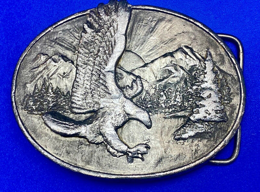 The Eagle - Bird and Symbol of Courage Freedom Siskiyou Vintage 1982 belt buckle