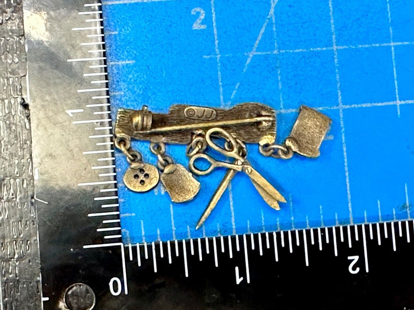 Sewing needle thread dangle charms JJ Signed vintage pewter brooch pin