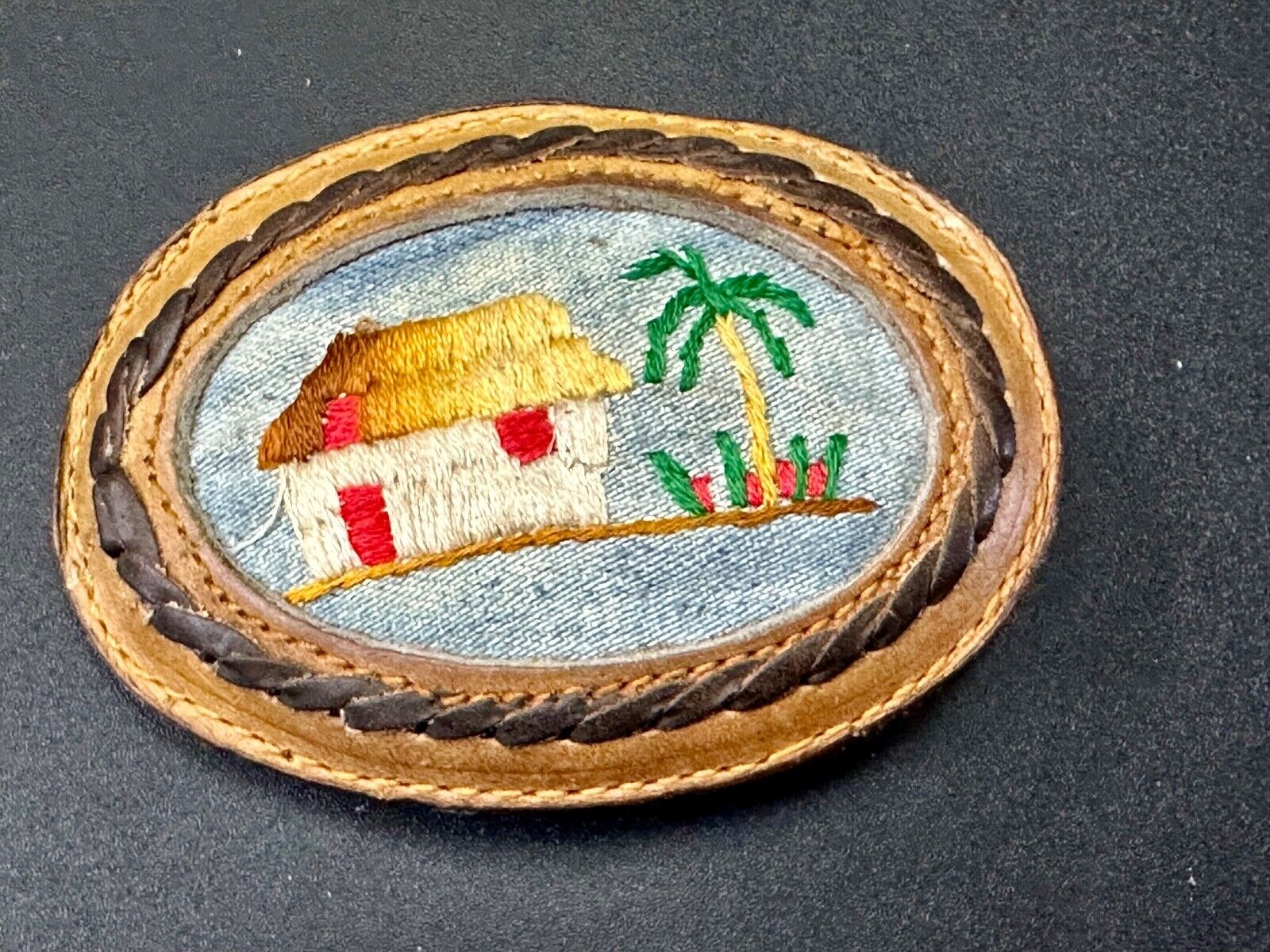 tropical vacation beach scene - QUALITY mixed leather oval belt buckle