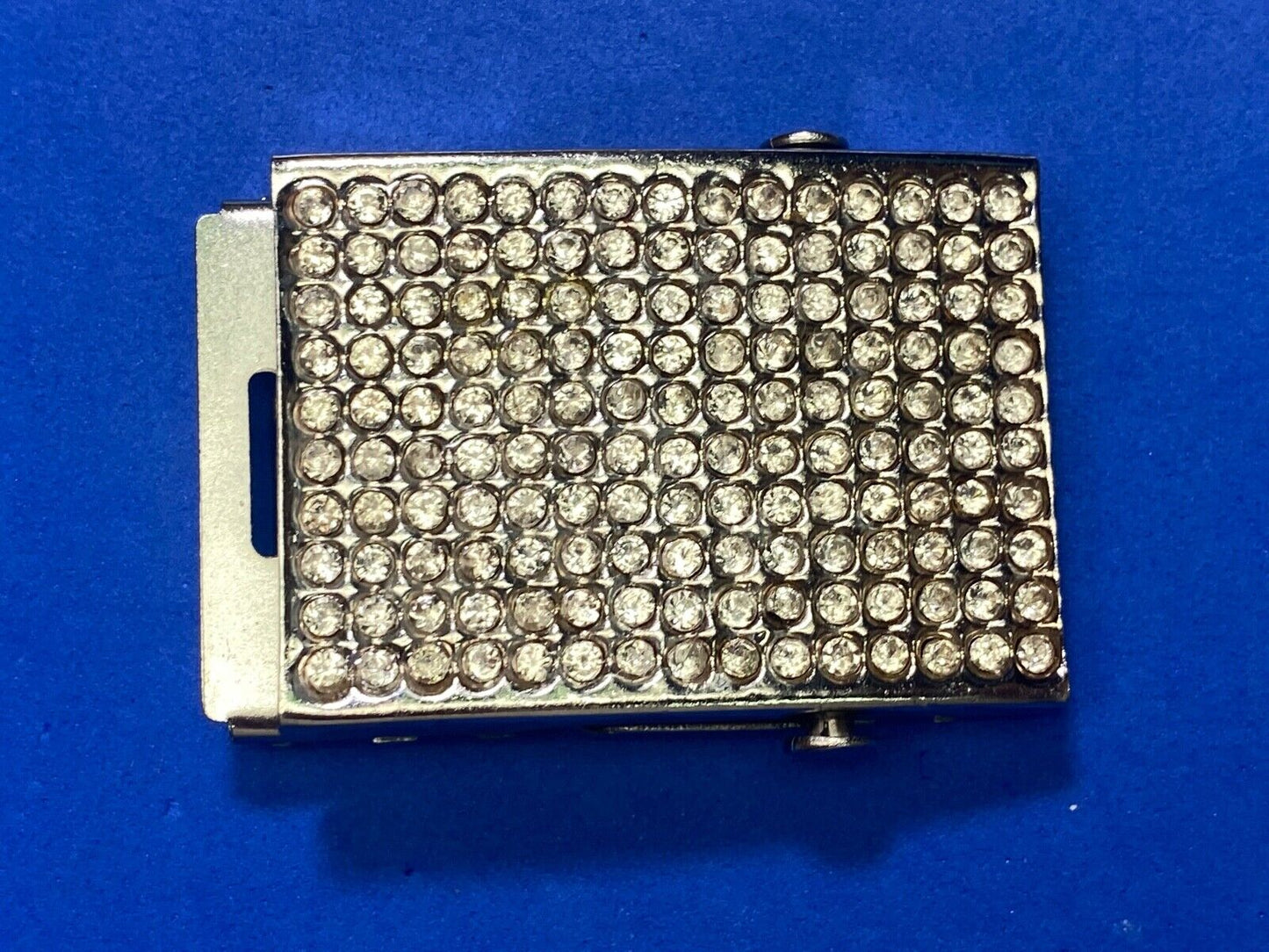 160 Clear Rhinestones Covering Silver Tone Belt Buckle 