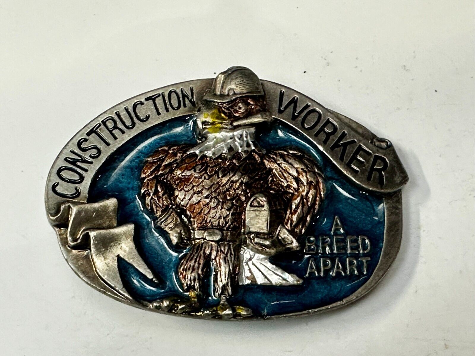 A Breed Apart Construction Worker Commemorative Vintage 1988 Belt Buckle