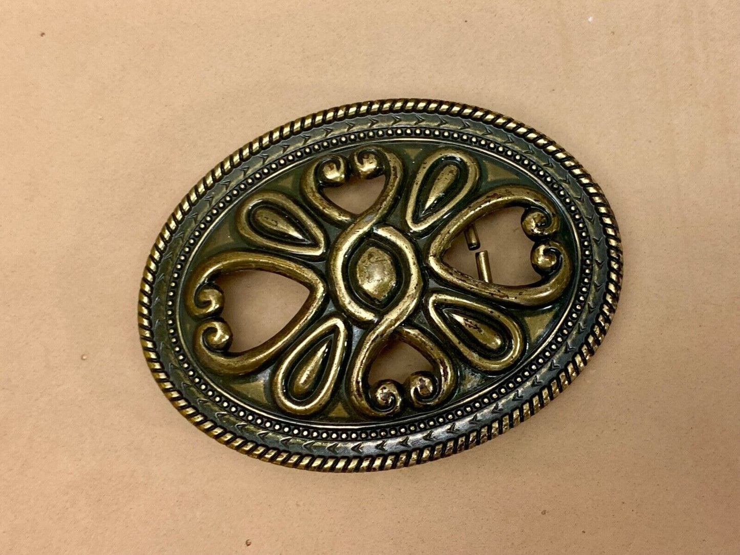 Vintage cutout HEART theme western outlined NOS belt buckle